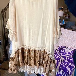 Ivory Lace and Ruffle Boutique Shift
